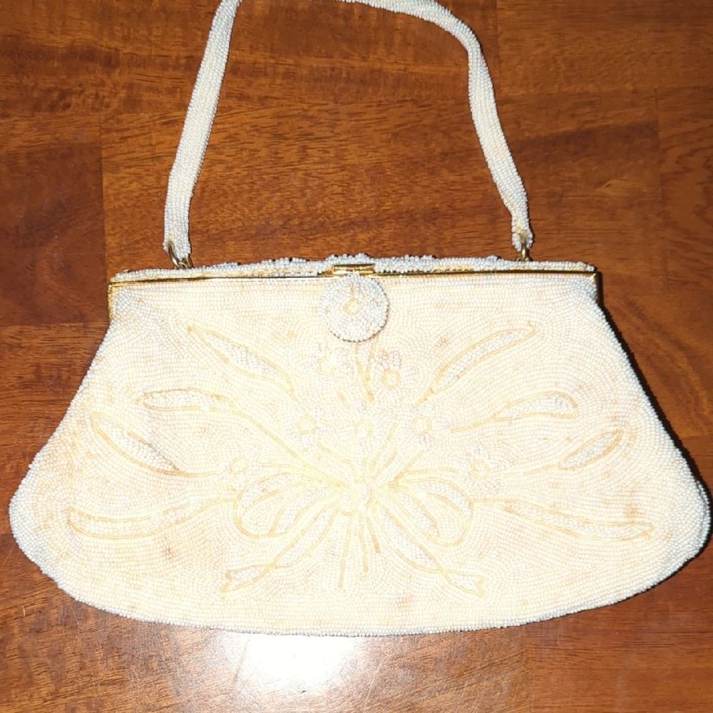 Magid Cream Beaded Wristlet/Handbag Vintage